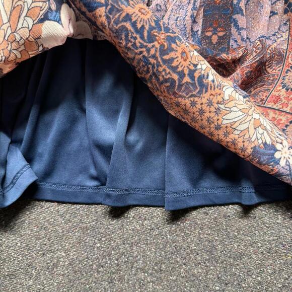 Maurices Plus Size Patchwork Babydoll Blouse 1X - Picture 10 of 11